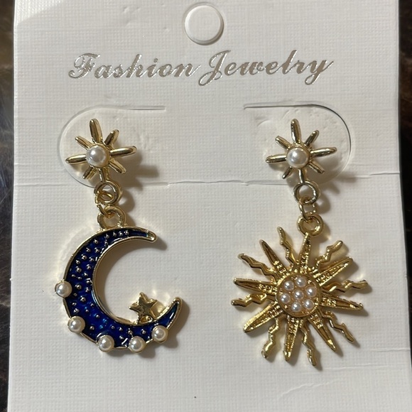 Gold Moon And Star Blue Mismatched Drop Earrings - Picture 7 of 12